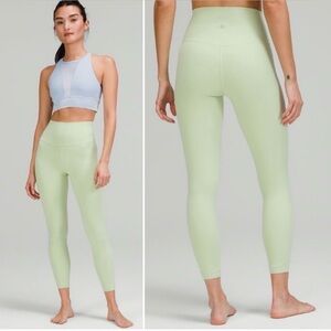 LULULEMON Align High-Rise Pant Creamy Mint
Buttery-Soft Nulu Fabric Size:6